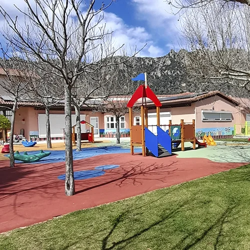 Escuela Infantil y Casa de Niños