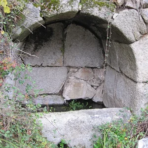 patrimonio_la_cabrera_fuente_seccion